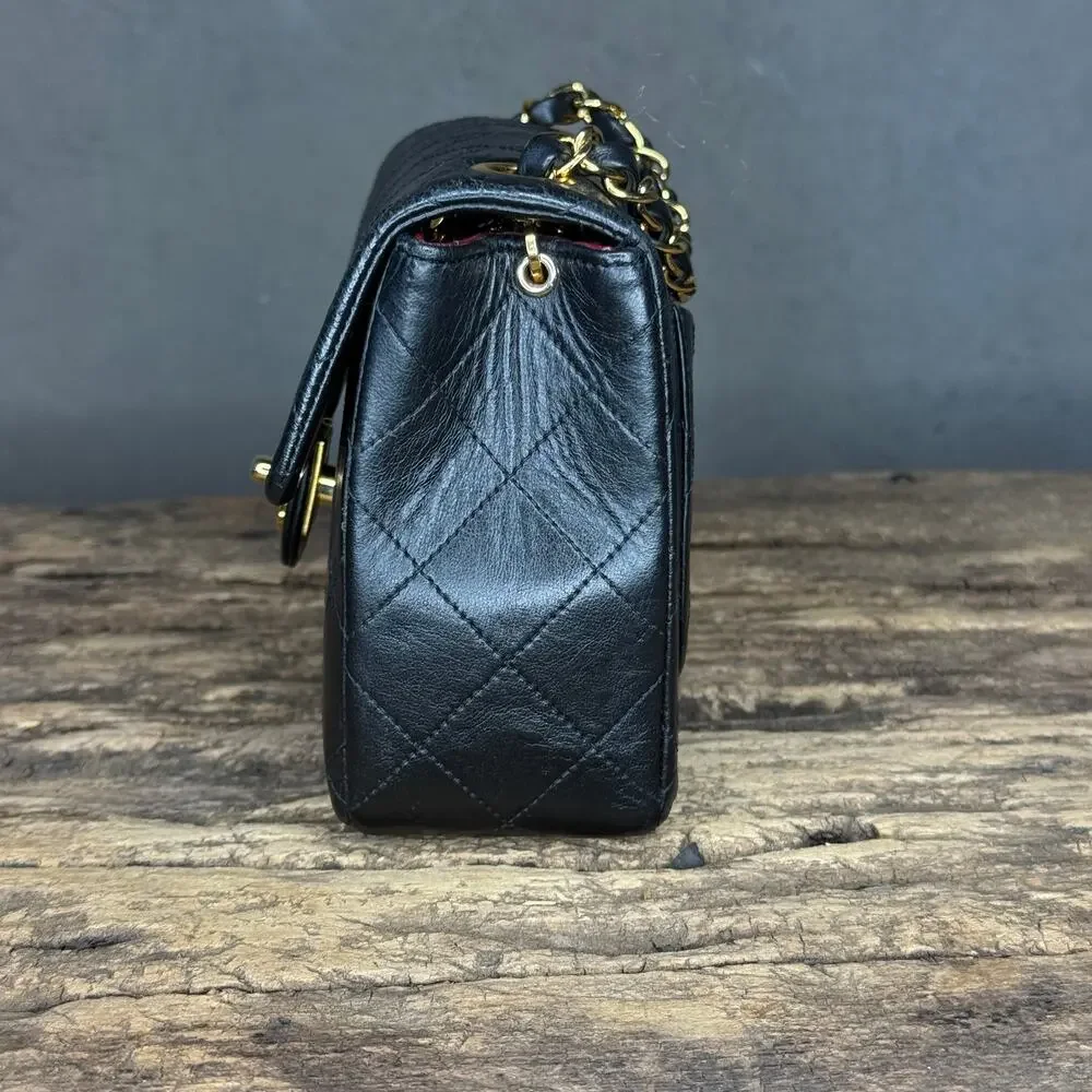 Authentic Vintage Chanel Classic Mini Flap Bag – Lambskin – Series 2 (1991-1994)
